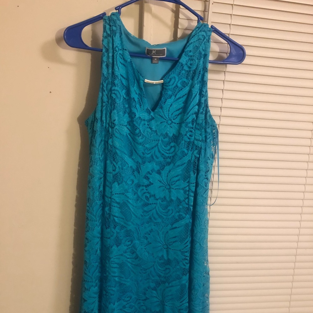 Dress - Picture 2 of 3